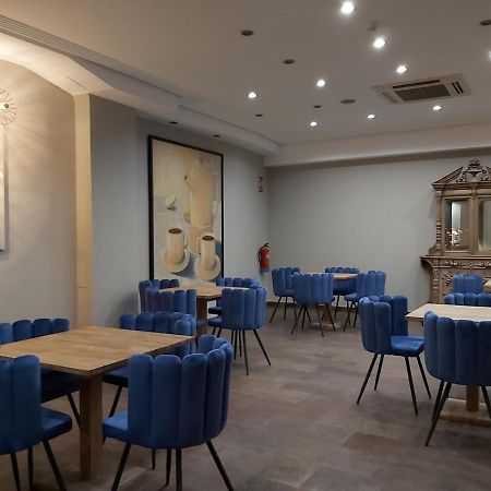 Micampus Burgos Centro Student Residence מראה חיצוני תמונה