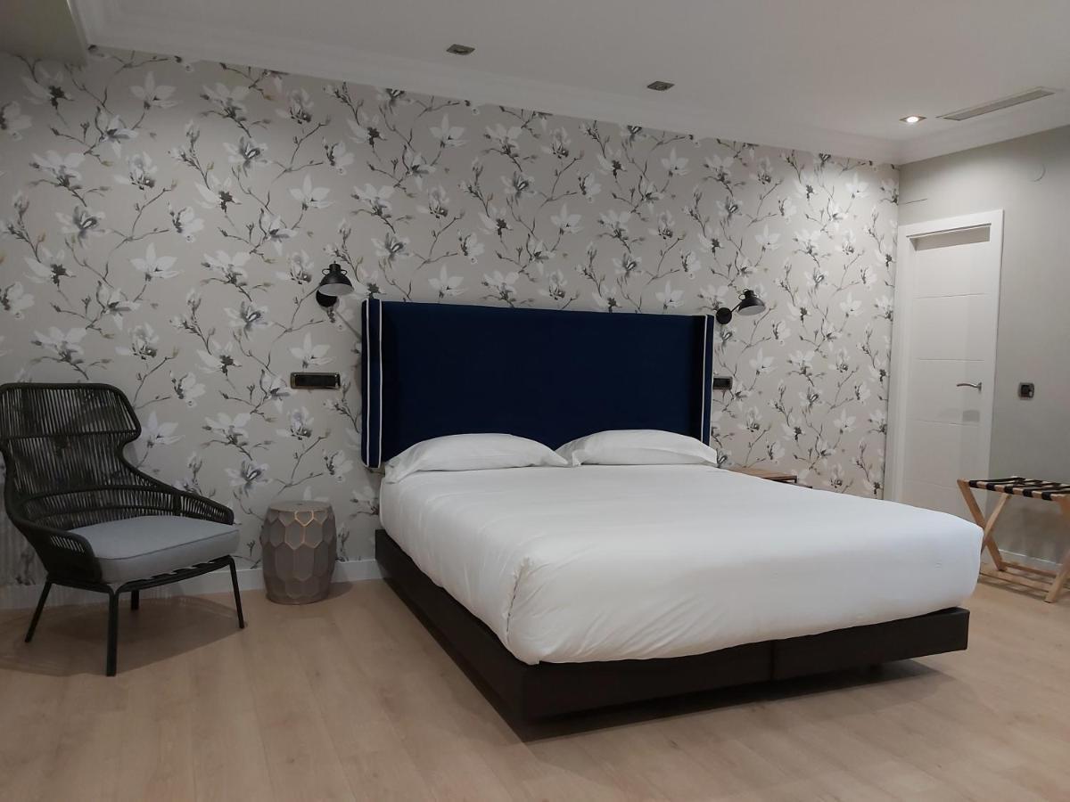 Micampus Burgos Centro Student Residence מראה חיצוני תמונה