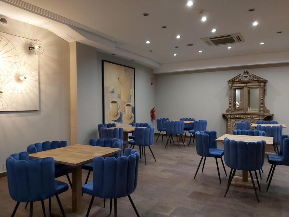 Micampus Burgos Centro Student Residence מראה חיצוני תמונה