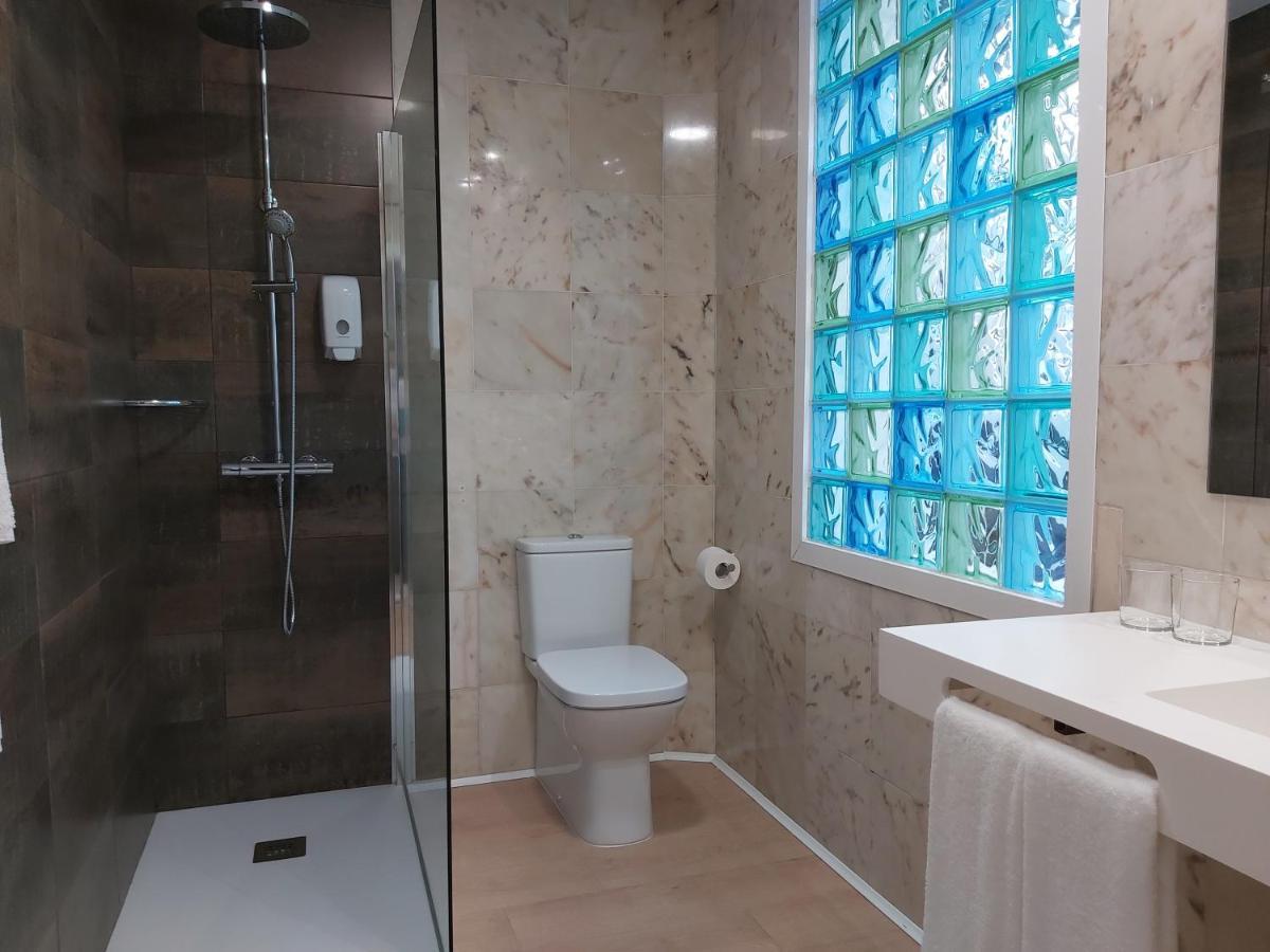 Micampus Burgos Centro Student Residence מראה חיצוני תמונה